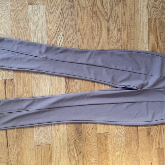 Zara Stylish Taupe Pantssize M elasticized - Picture 5 of 8